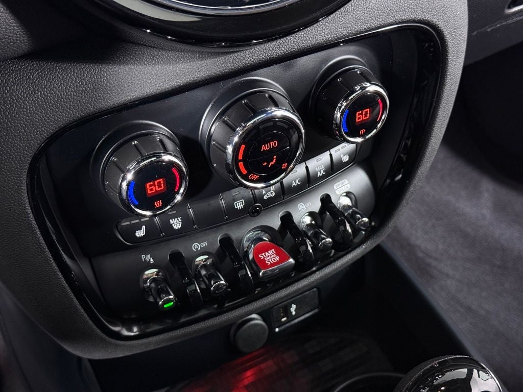 2024 MINI Cooper S Clubman Base