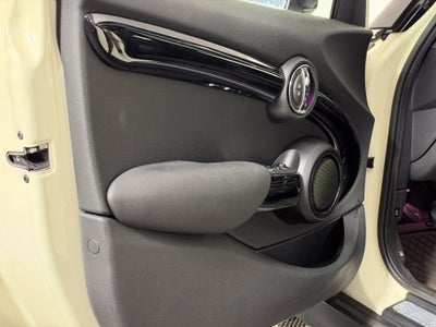 2020 MINI HARDTOP 4 DOOR Base