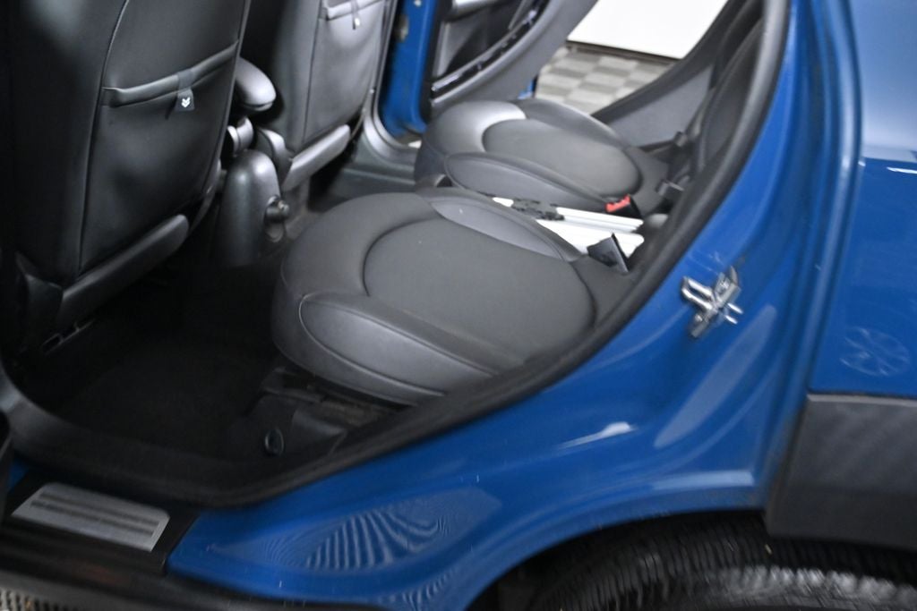 2011 MINI Countryman Cooper