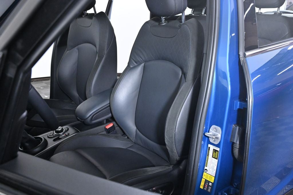 2023 MINI Cooper Countryman Cooper SE