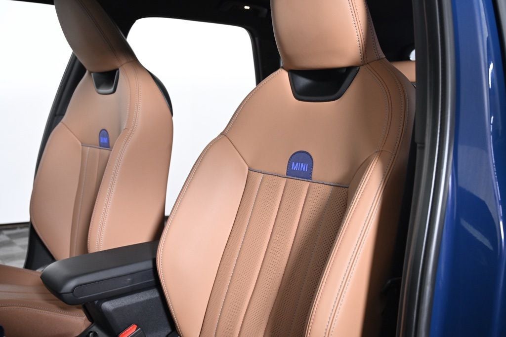2026 MINI Cooper S Countryman Signature Plus