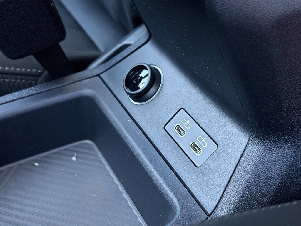 2027 MINI COUNTRYMAN SIGNATURE PLUS