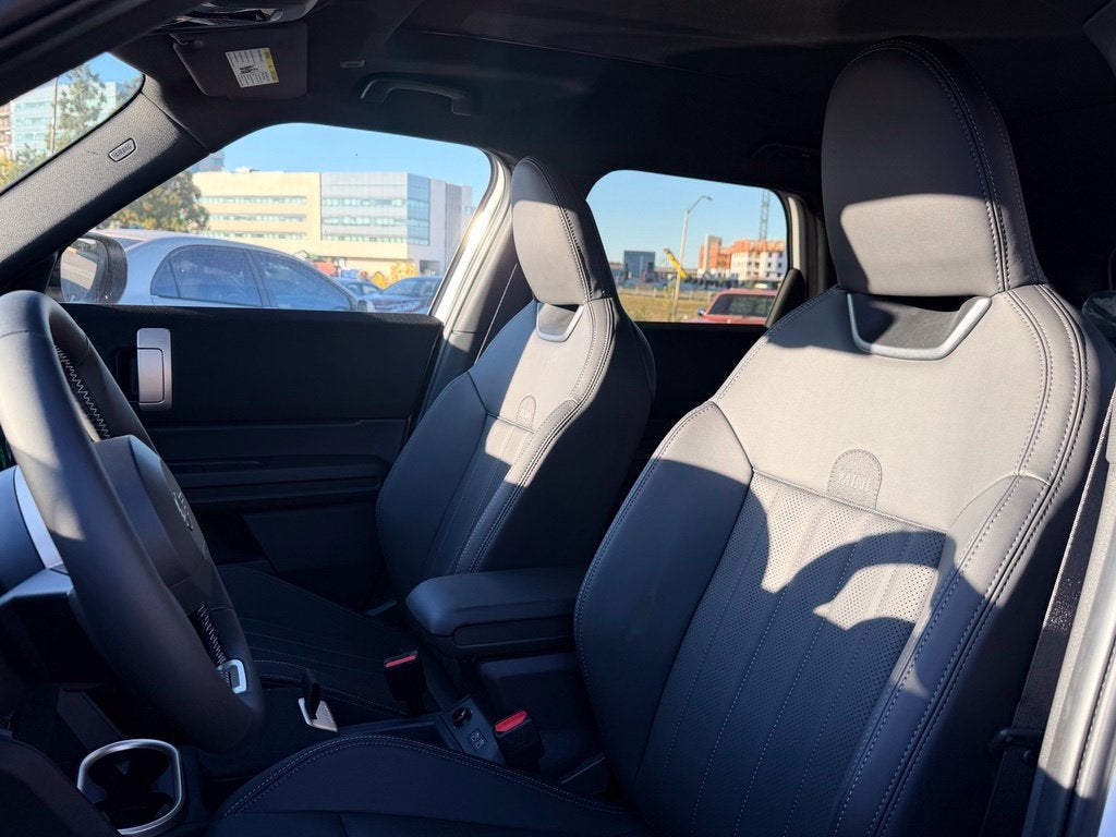 2027 MINI COUNTRYMAN SIGNATURE PLUS