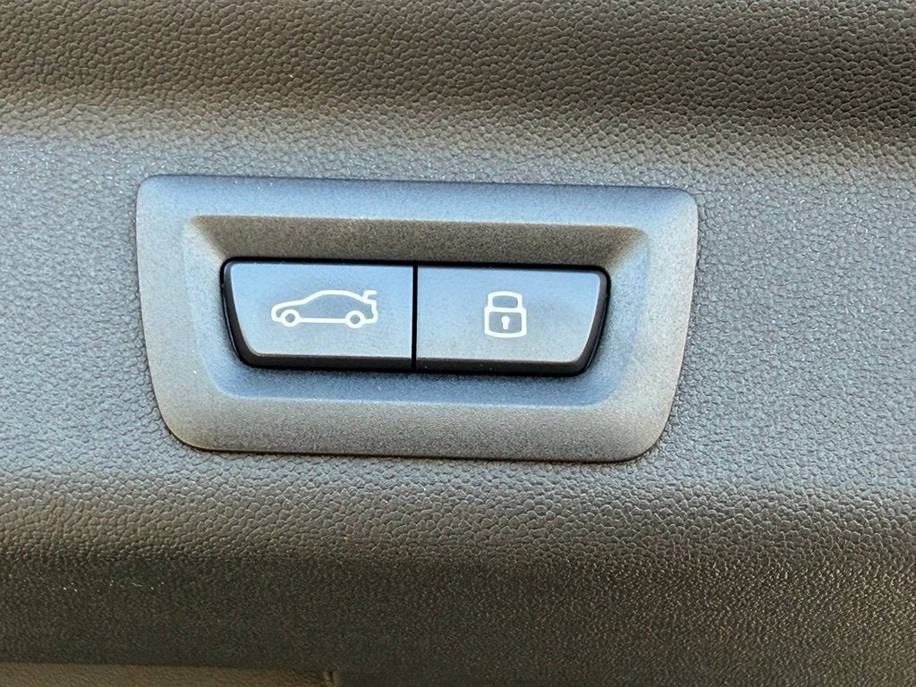 2027 MINI COUNTRYMAN SIGNATURE PLUS
