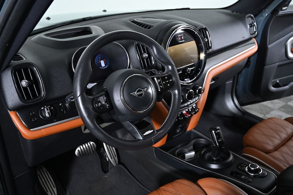 2024 MINI John Cooper Works Countryman Base