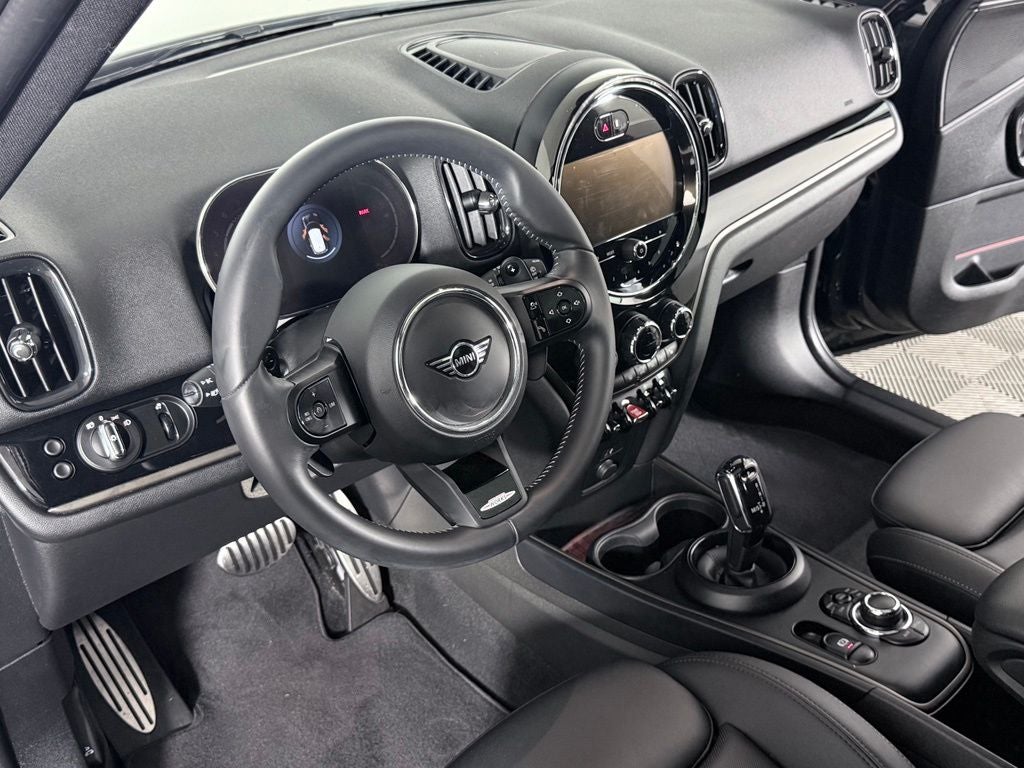 2024 MINI John Cooper Works Countryman Base