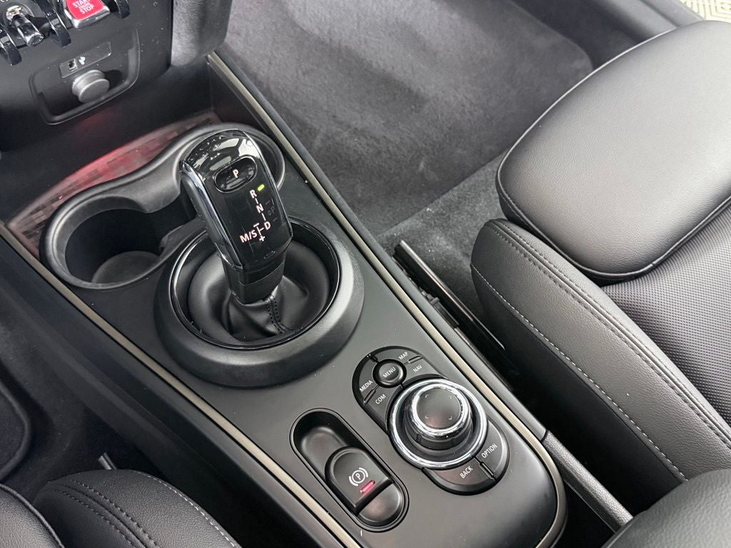 2024 MINI John Cooper Works Countryman Base