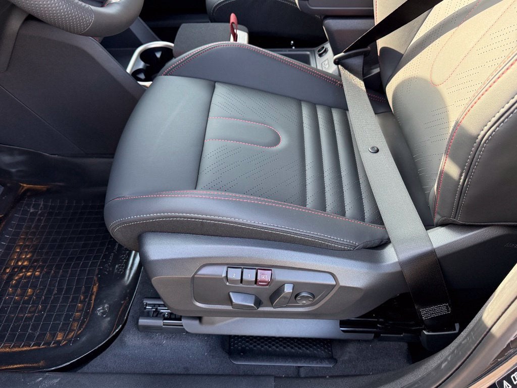 2027 MINI John Cooper Works Countryman Iconic ALL4