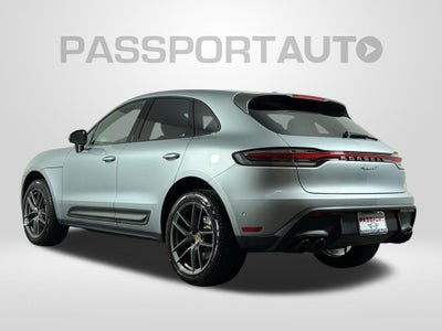 2025 Porsche Macan Base