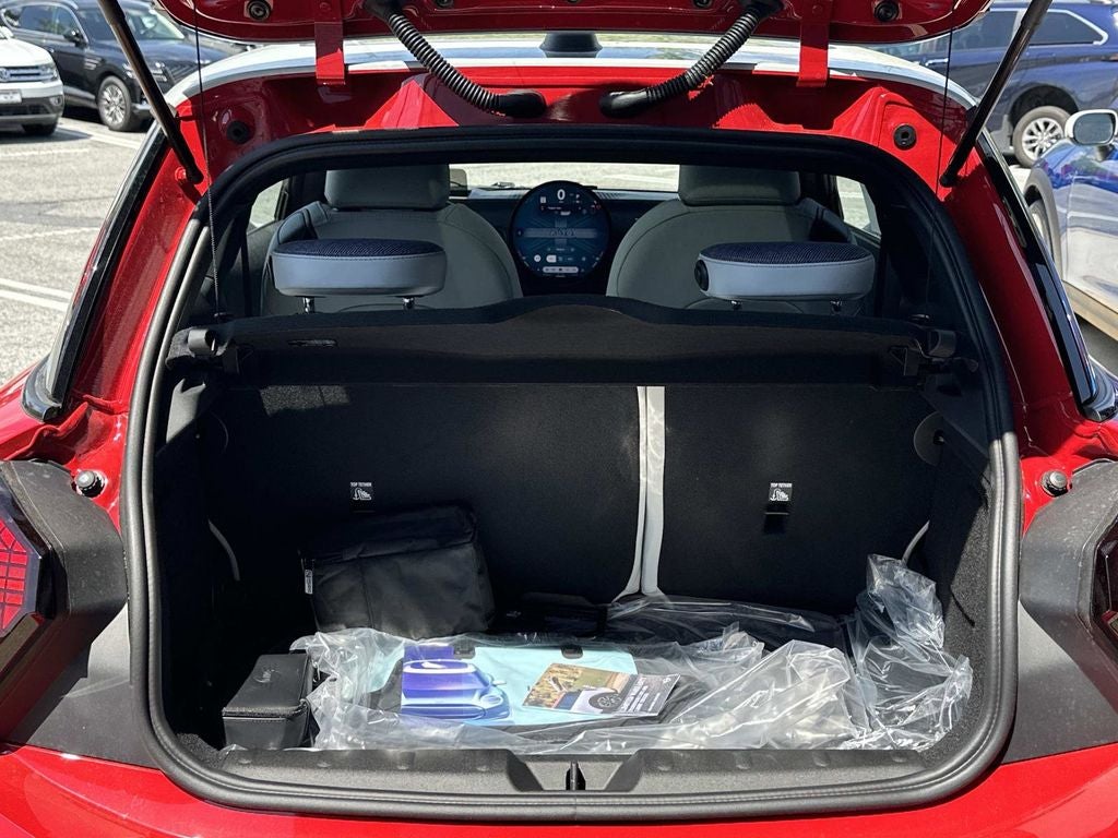 2026 MINI Cooper Hardtop 2 Door Signature Plus