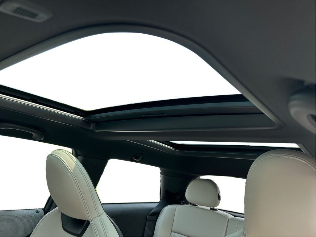 2026 MINI Cooper Hardtop 2 Door Iconic