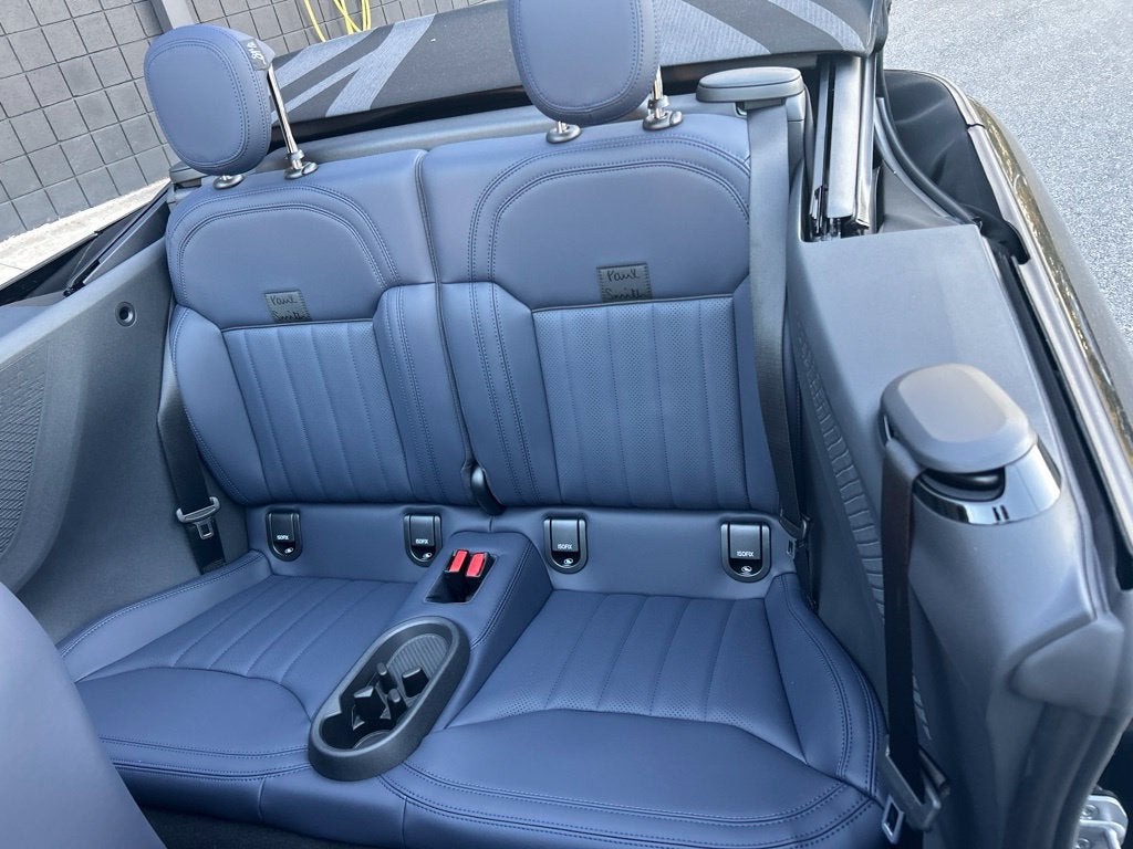 2027 MINI CONVERTIBLE ICONIC