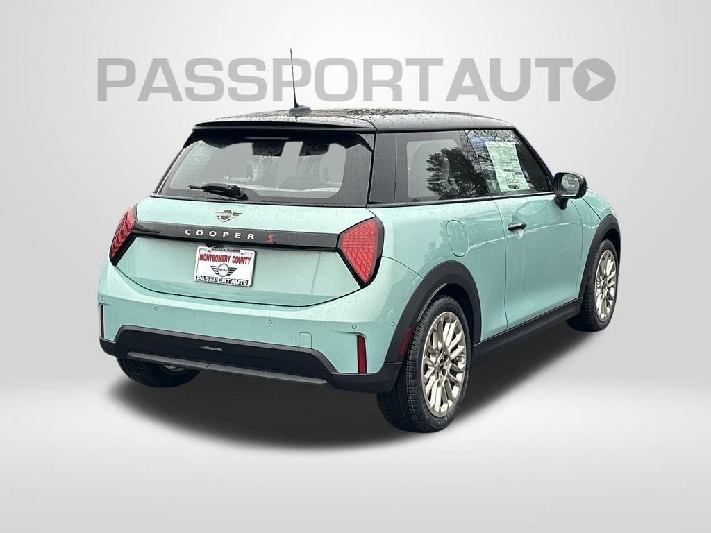 2026 MINI Cooper S Signature Plus Hardtop 2 Door