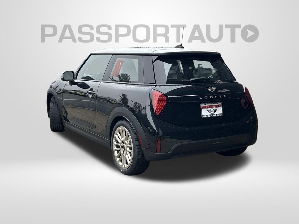 2026 MINI Cooper S Signature Plus Trim Hardtop 2 Door