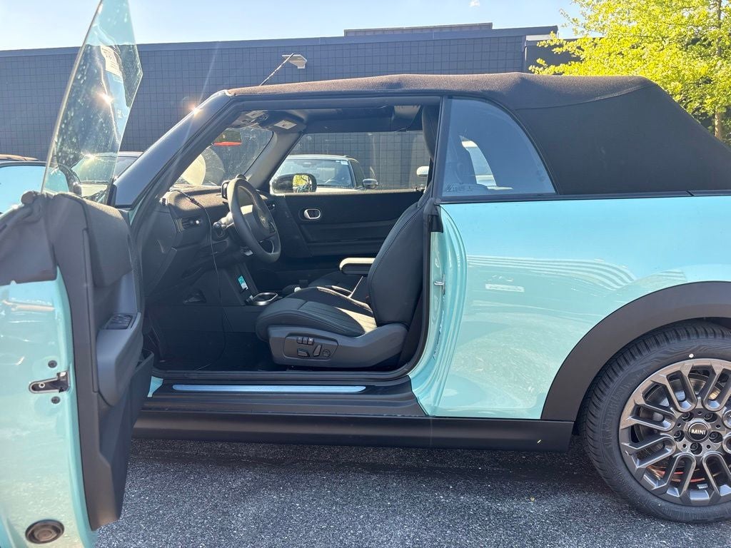2026 MINI Cooper S Convertible Signature Plus