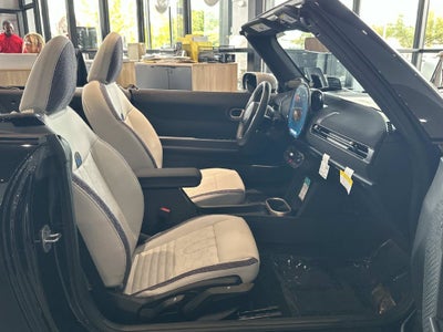 2026 MINI Cooper S Convertible Signature Plus