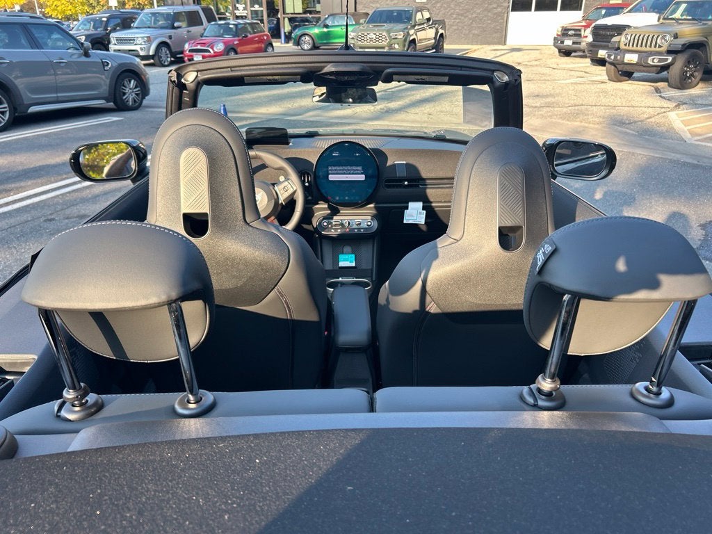 2027 MINI CONVERTIBLE ICONIC