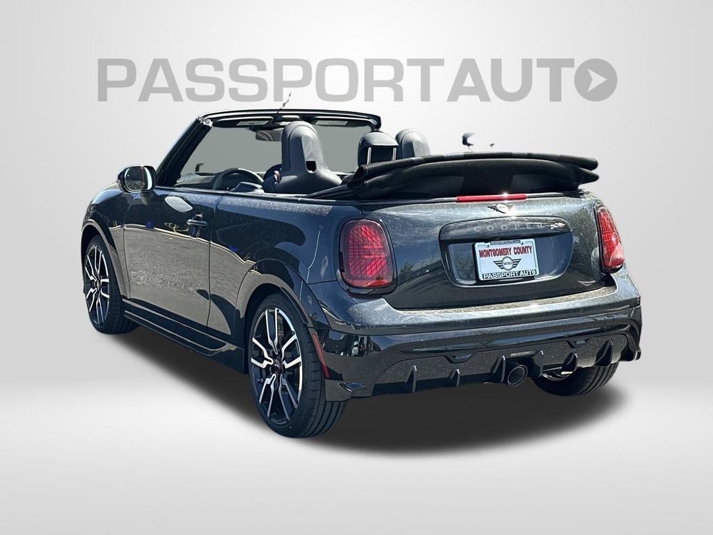 2026 MINI Convertible John Cooper Works Iconic