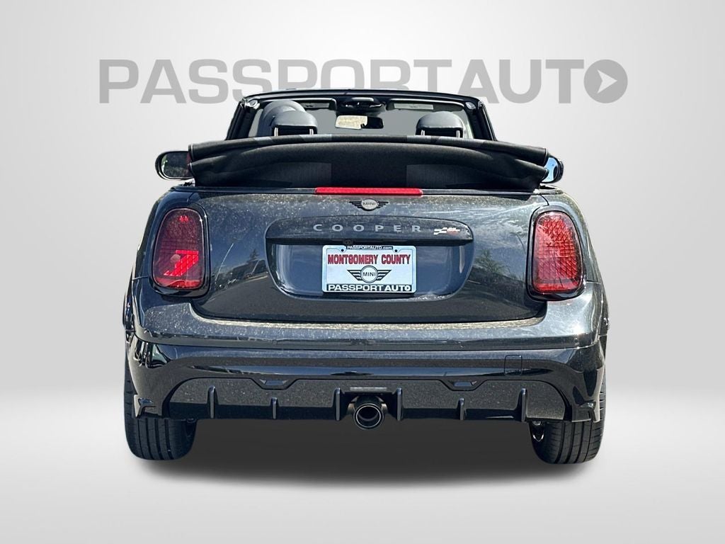 2026 MINI Convertible John Cooper Works Iconic