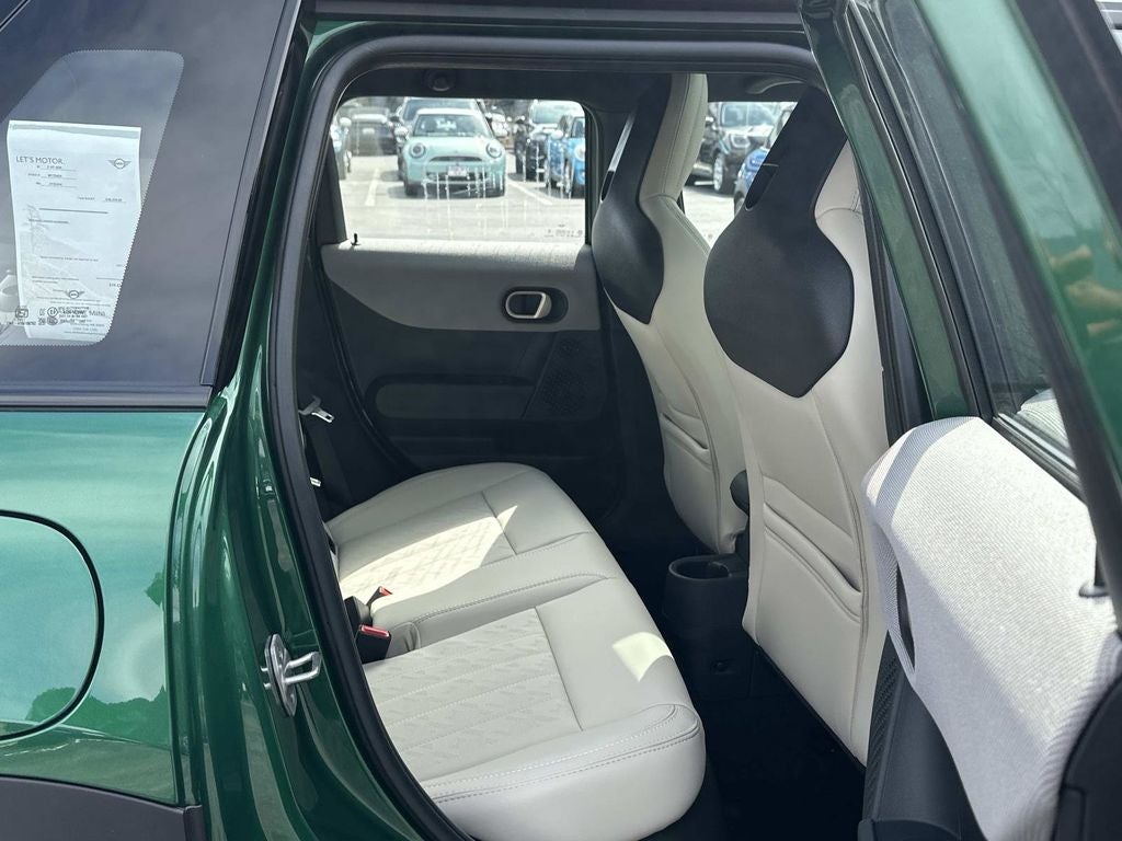 2026 MINI 4 DOOR SIGNATURE PLUS