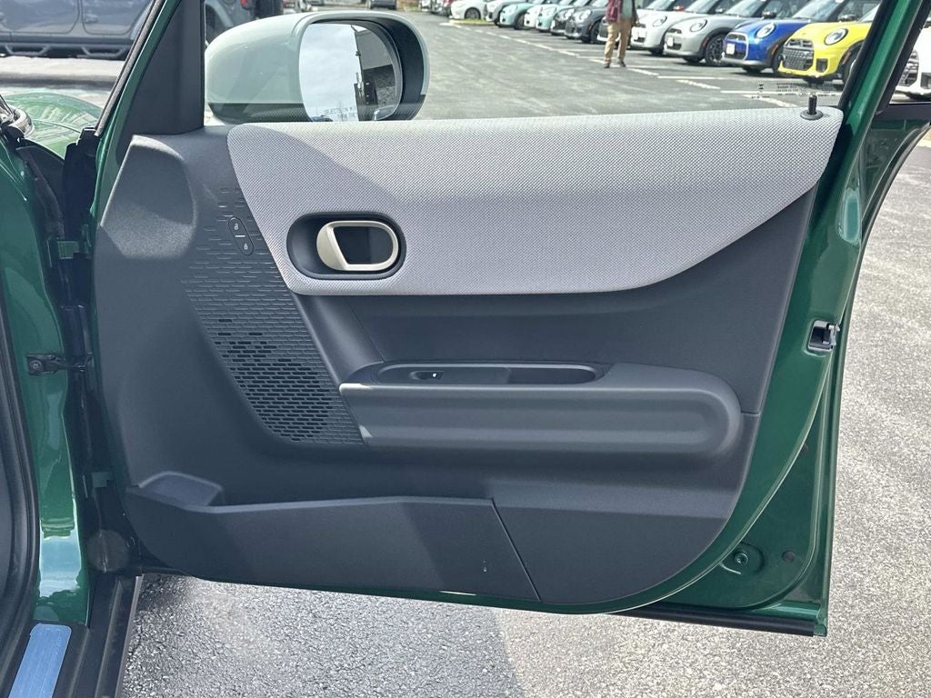 2026 MINI 4 DOOR SIGNATURE PLUS