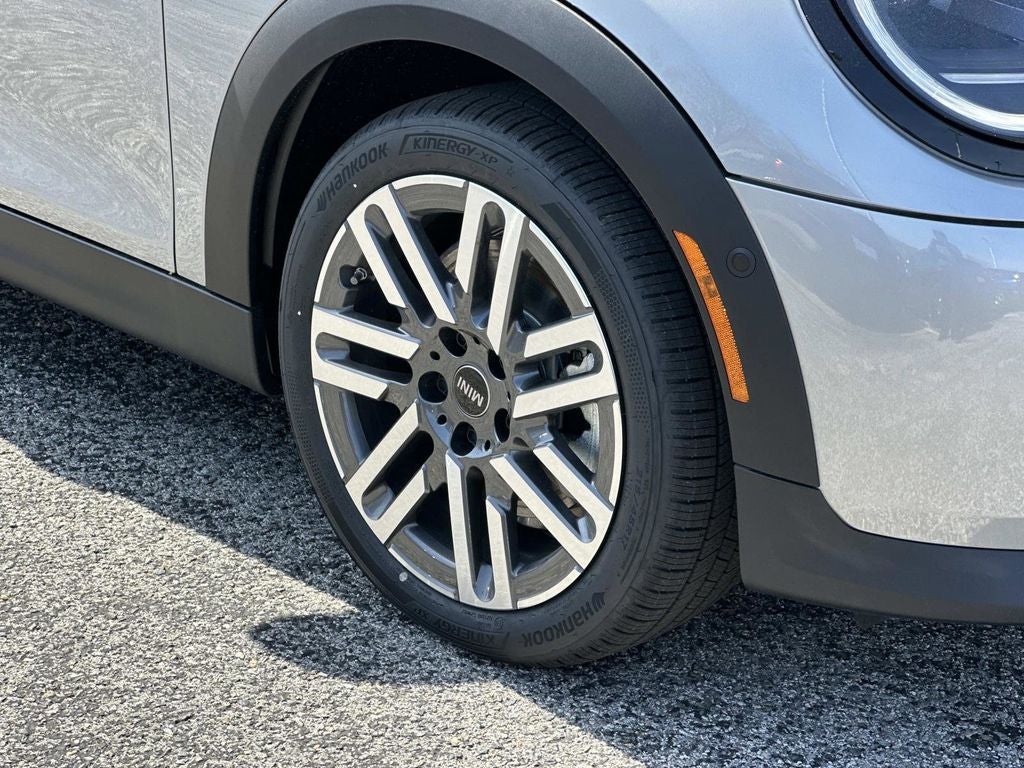 2026 MINI 4 Door Cooper Signature Plus