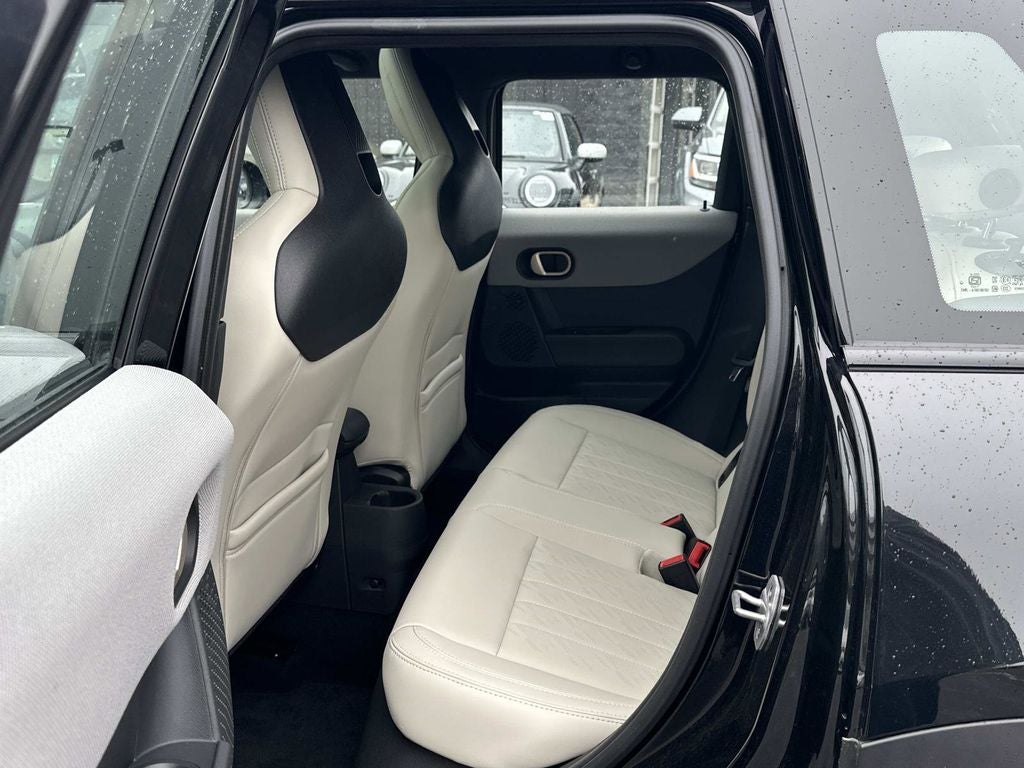 2026 MINI Cooper Signature Plus Hardtop 4 Door