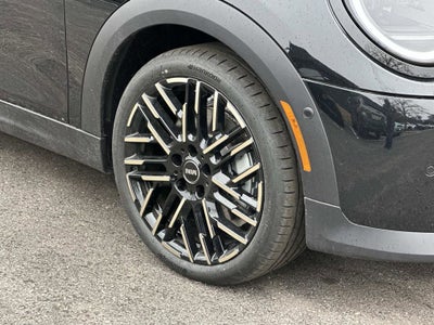 2026 MINI Cooper Signature Plus Hardtop 4 Door