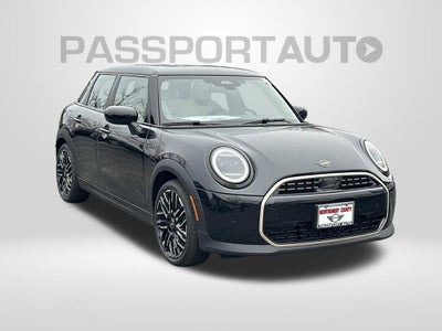 2026 MINI Cooper Signature Plus Hardtop 4 Door