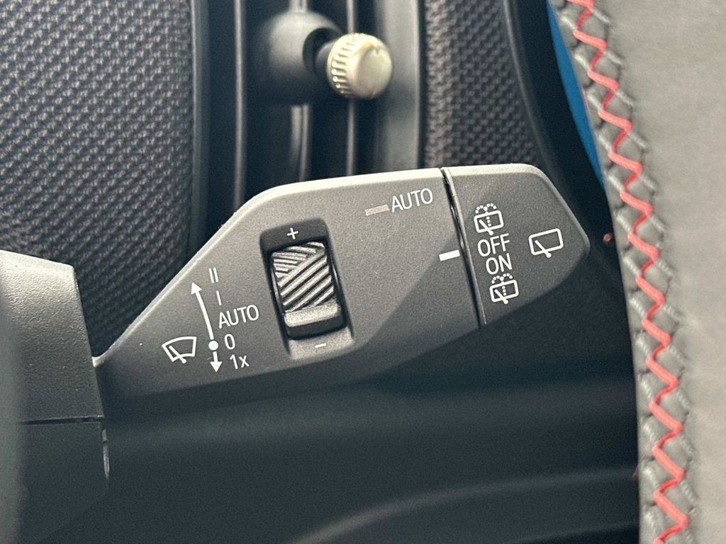 2026 MINI 4 Door Cooper S Iconic