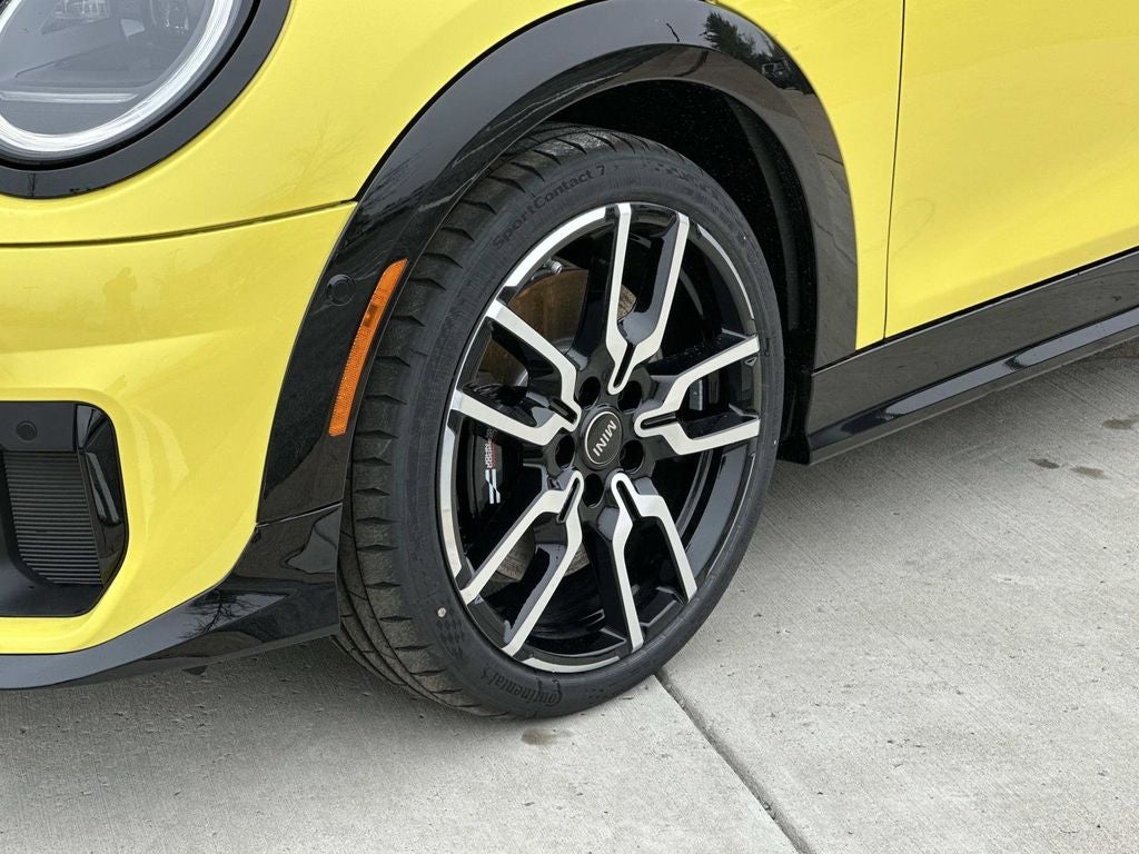 2026 MINI 4 Door Cooper S Iconic