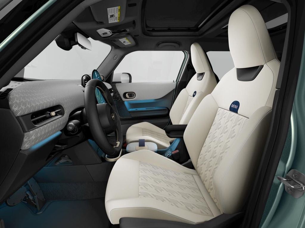 2026 MINI 4 DOOR SIGNATURE PLUS
