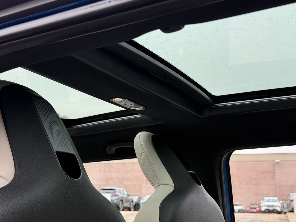 2026 MINI Cooper S Signature Plus Hardtop 4 Door