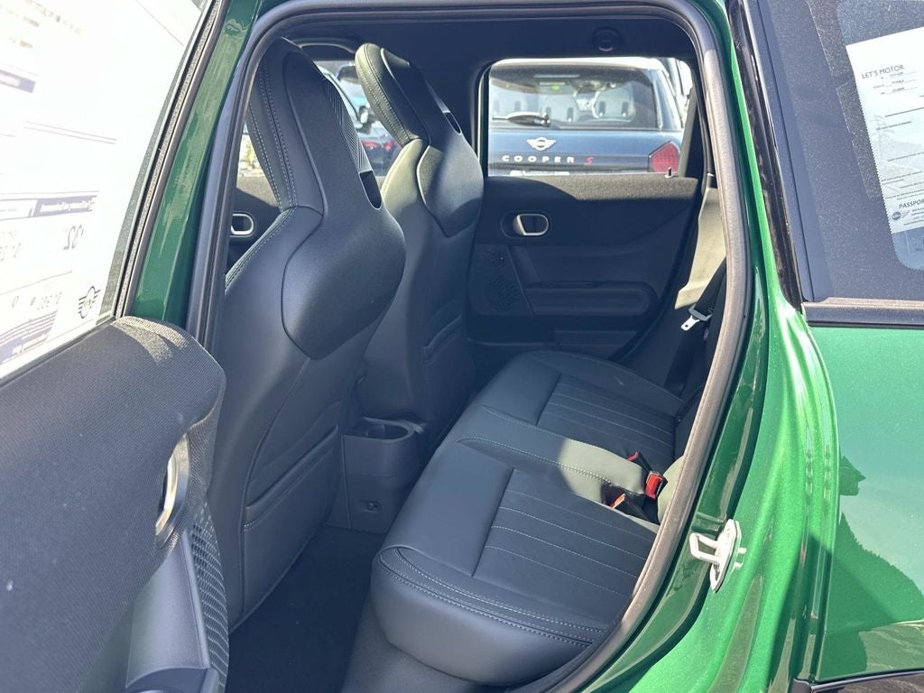 2026 MINI 4 Door Cooper S Iconic