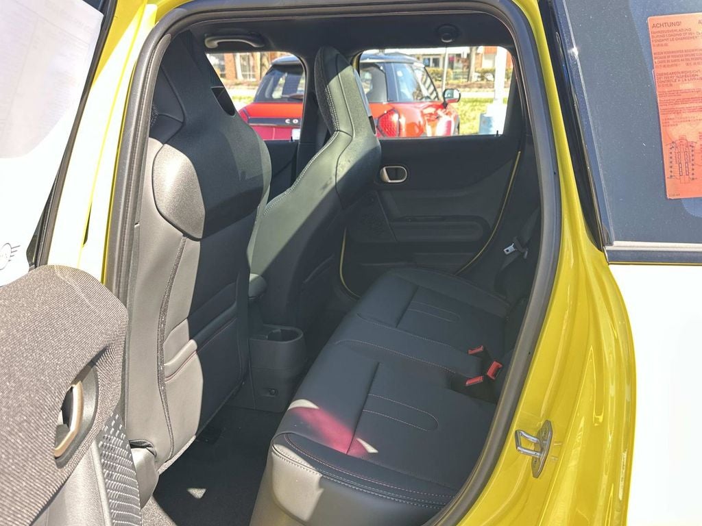 2026 MINI 4 DOOR ICONIC