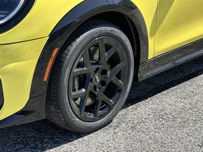 2026 MINI 4 DOOR ICONIC