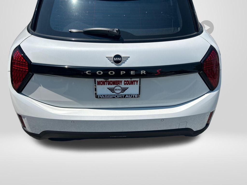 2026 MINI Cooper S Hardtop 4 Door Signature Plus