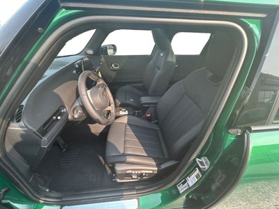 2026 MINI Cooper S Hardtop 4 Door Iconic