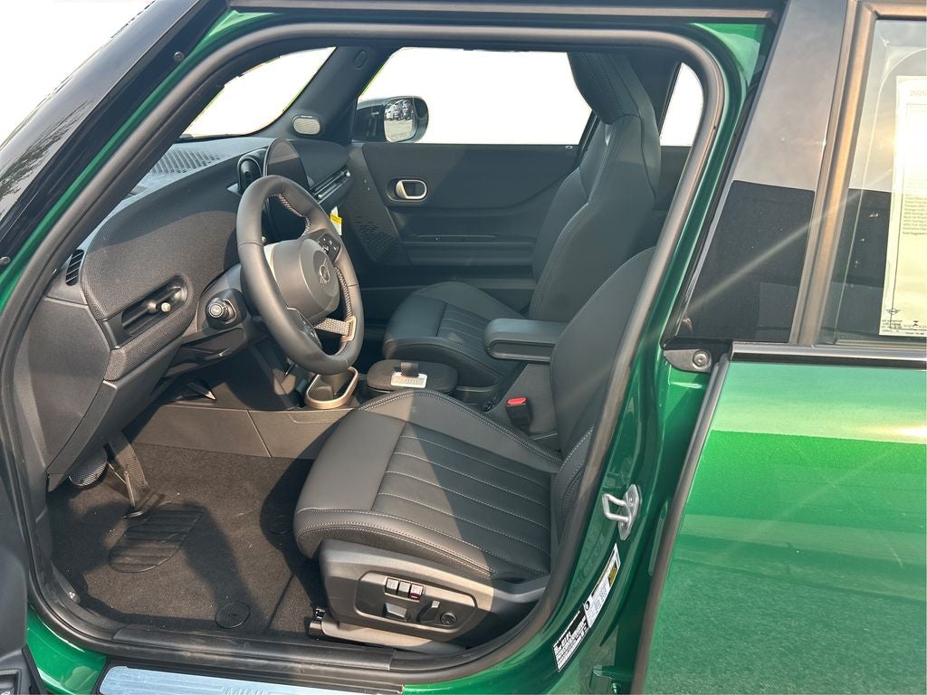 2026 MINI Cooper S Hardtop 4 Door Iconic