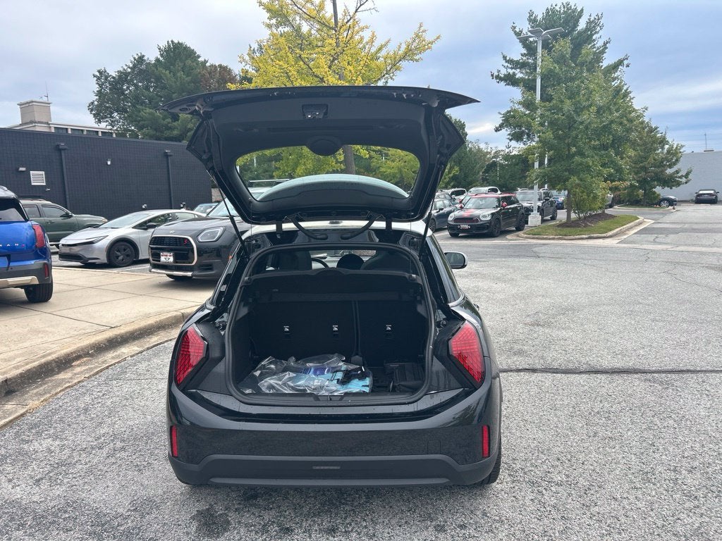 2026 MINI 4 DOOR SIGNATURE PLUS