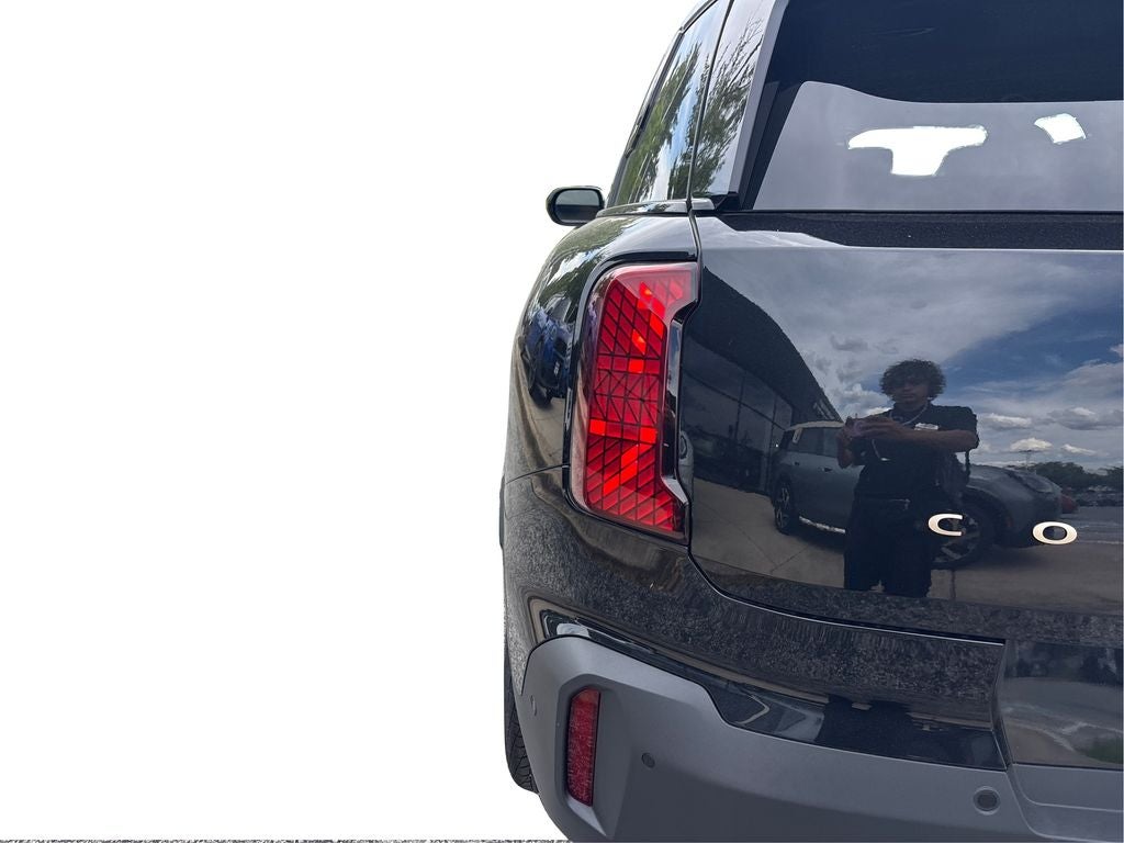 2027 MINI Cooper S Countryman ALL4 Iconic