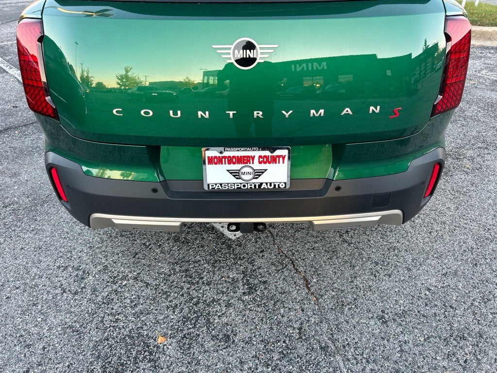 2027 MINI COUNTRYMAN ICONIC