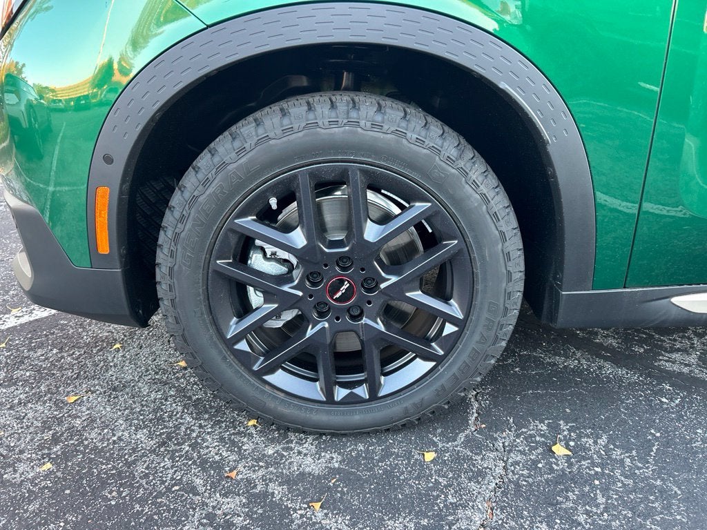 2027 MINI COUNTRYMAN ICONIC
