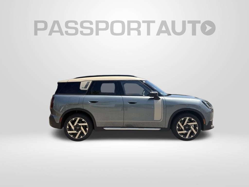 2027 MINI Cooper S Countryman ALL4 Iconic