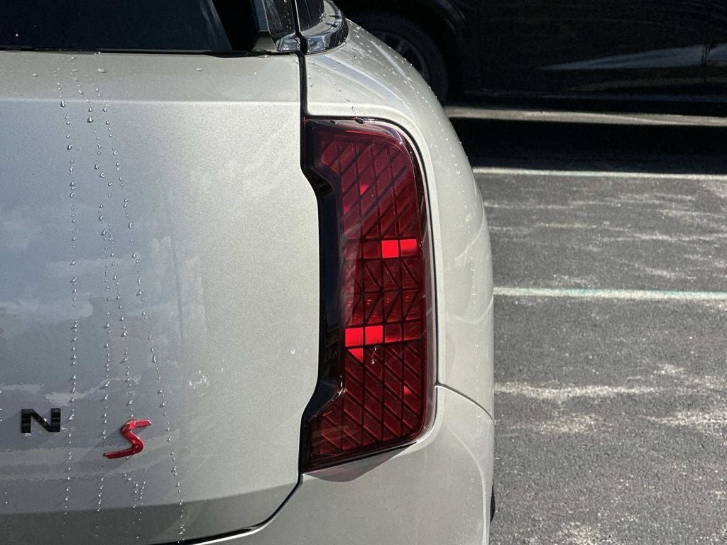 2026 MINI COUNTRYMAN ICONIC