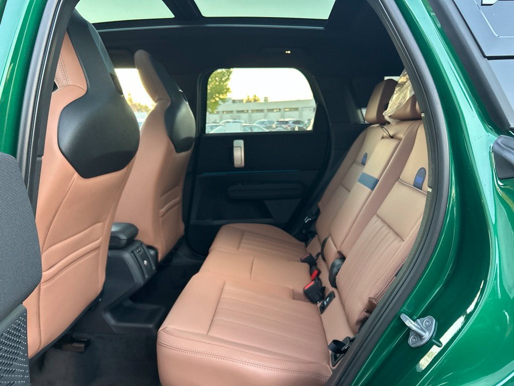2027 MINI COUNTRYMAN ICONIC