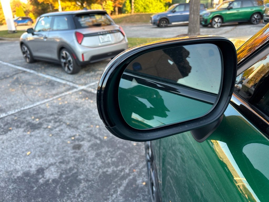 2027 MINI COUNTRYMAN ICONIC
