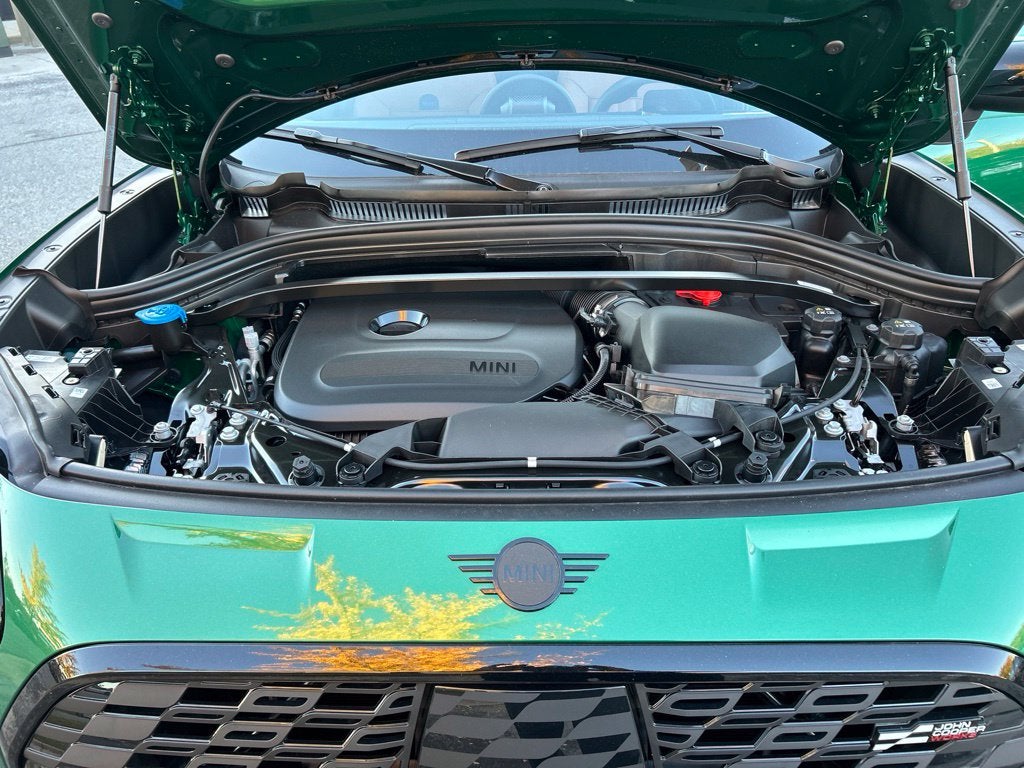 2027 MINI COUNTRYMAN ICONIC