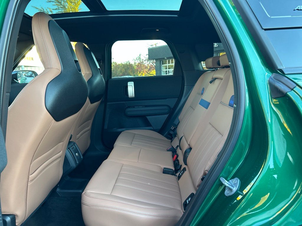 2027 MINI COUNTRYMAN ICONIC