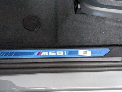 2027 BMW X7 M60i